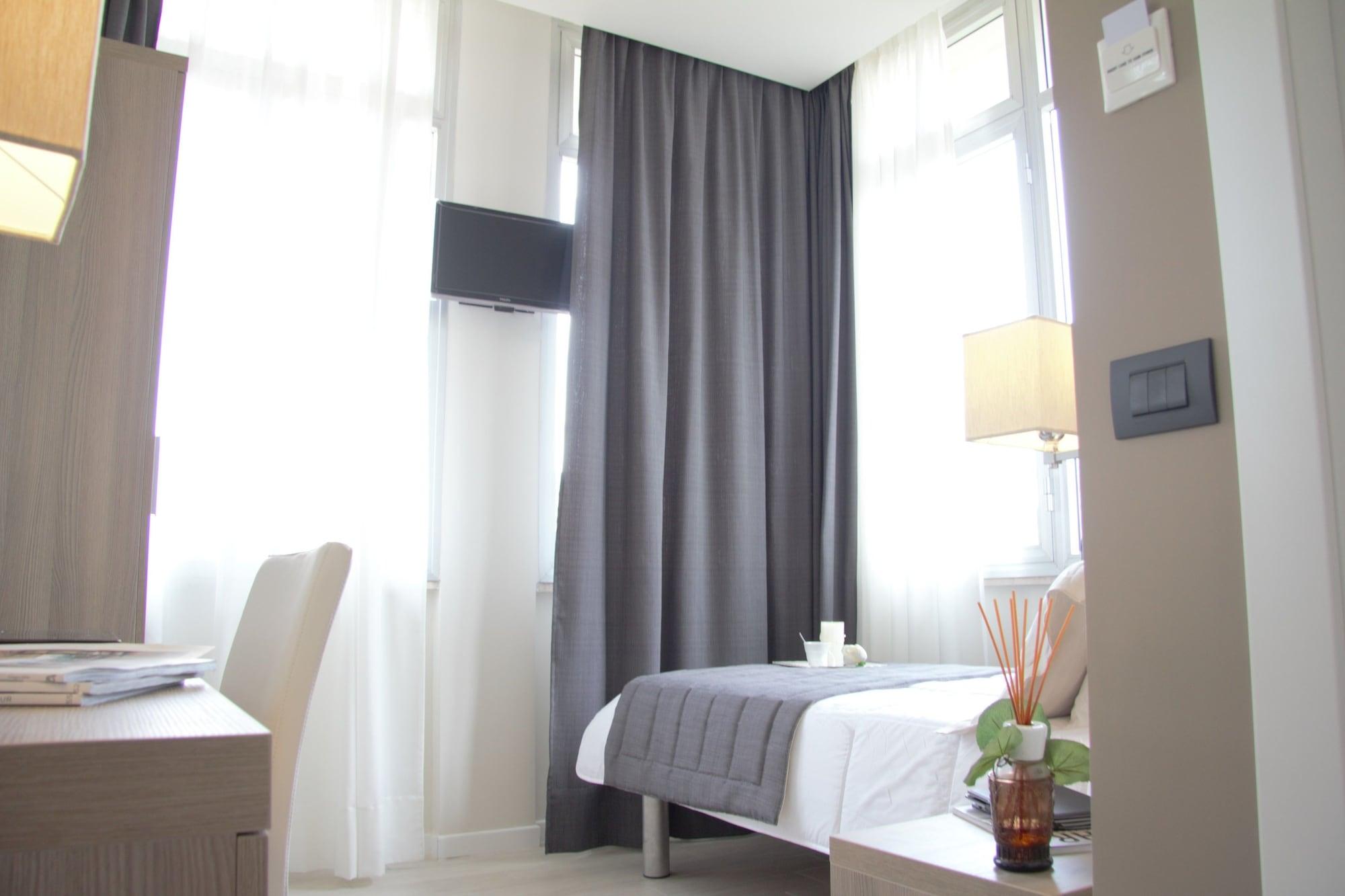 โฮเต็ล ซาร่า มิลันโน่ Hotel มิลาน ภายนอก รูปภาพ